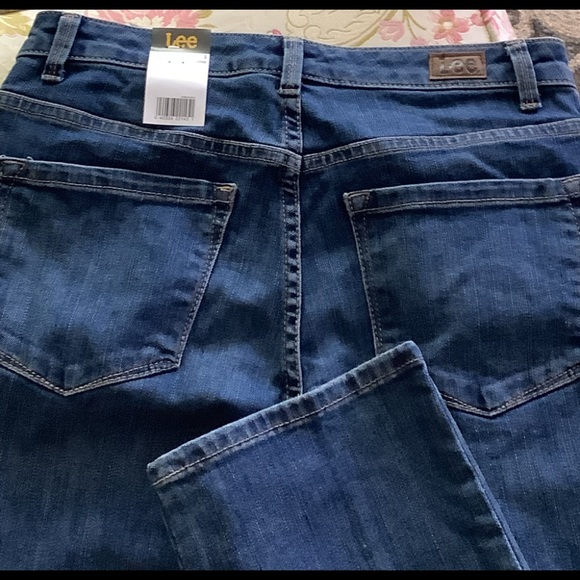 Lee Jeans size 6 long Seattle name med blue 5 pockets NWT belt loops. - Picture 4 of 11